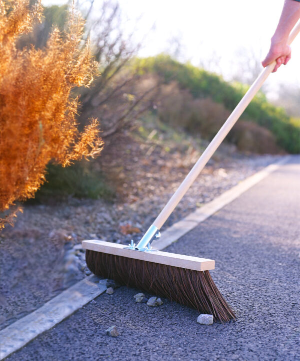 Traditional Wooden Broom Handle Stay - Stiff - Bahia Sherbro